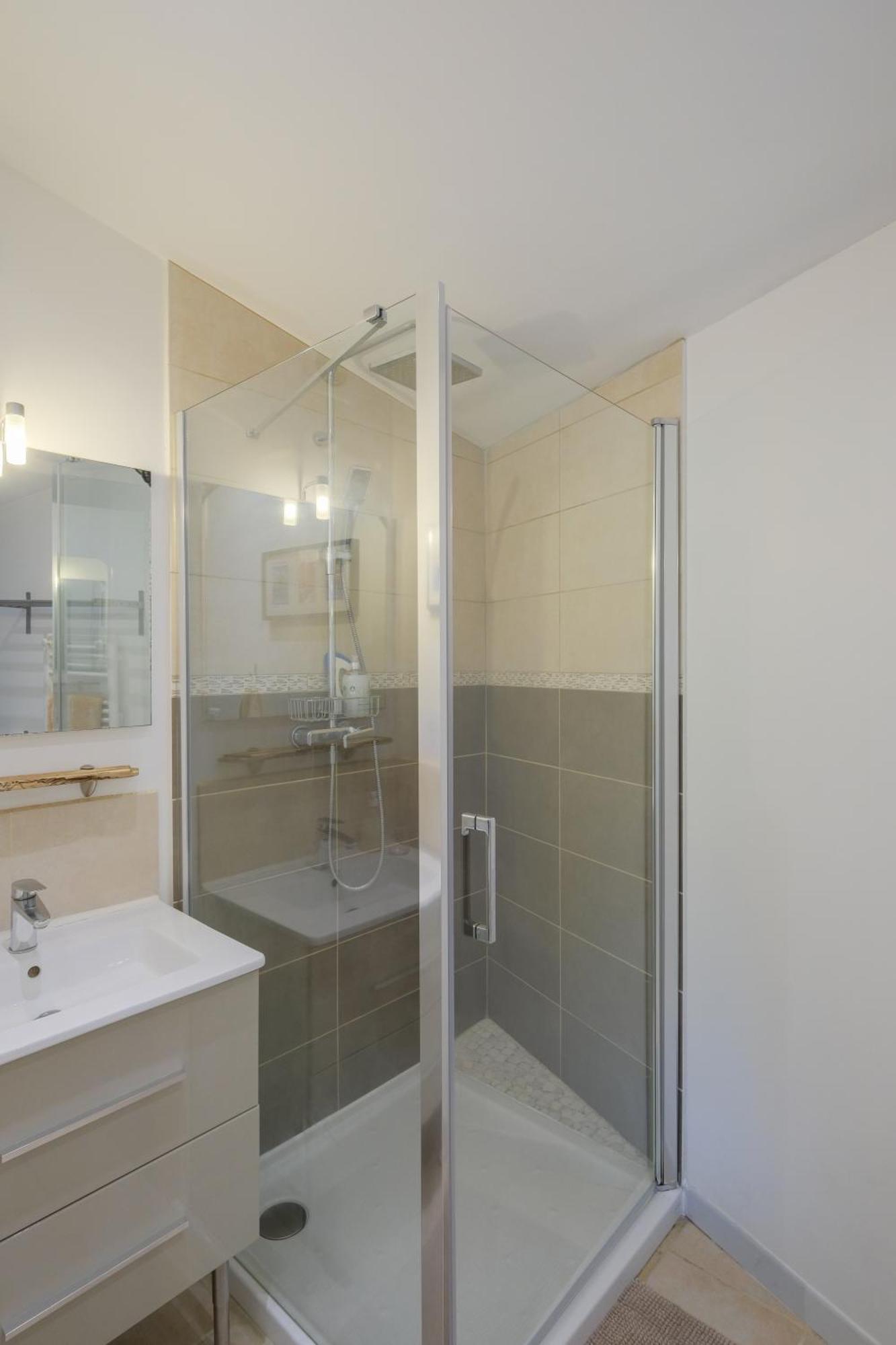 Les Suites D'Alienor, Suite Jasmin Pessac Luaran gambar